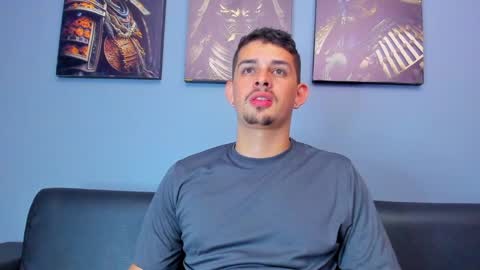 Snapshot of damian__oliver chatting on March 2025 06:21:02 AM Damian Oliver online show from March 2025 06:21:02 AM