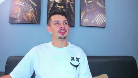 Snapshot of damian__oliver chatting on October 2025 05:52:01 AM Damian Oliver online show from October 2025 05:52:01 AM