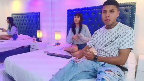 DAMIAN AND ROXANNE.  online show from September 2025 12:27:02 PM