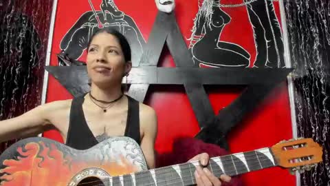 Snapshot of damian_and_tiana chatting on May 2026 04:52:01 AM damian_and_tiana online show from May 2026 04:52:01 AM