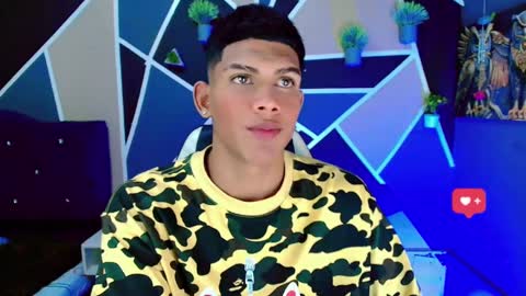 Damian online show from February 2025 05:33:02 AM