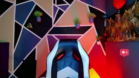 Damian online show from February 2025 05:02:01 AM