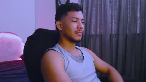 instagram damiannreed. online show from March 2026 02:17:01 PM