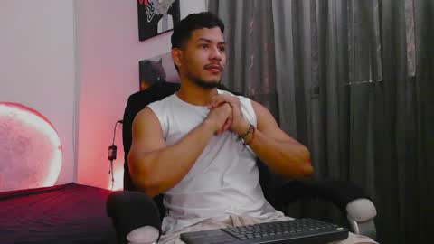 instagram damiannreed. online show from April 2026 01:01:01 PM