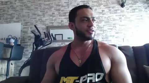 Snapshot of damiannstonexxx chatting on March 2025 04:09:02 PM Danny online show from March 2025 04:09:02 PM