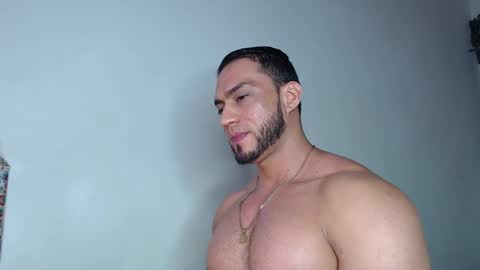 Snapshot of damiannstonexxx chatting on March 2025 02:30:02 AM Danny online show from March 2025 02:30:02 AM