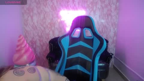 Damia online show from July 2026 01:10:02 PM