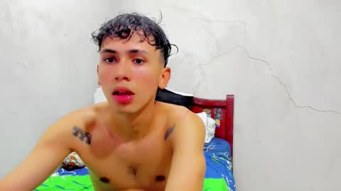 Snapshot of damien_444 chatting on September 2025 08:43:01 PM damien_444 online show from September 2025 08:43:01 PM