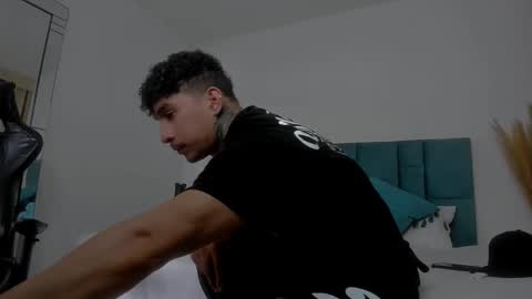 INSTAGRAM  DAMMIANMILLEROFICIAL online show from October 2025 03:46:01 PM