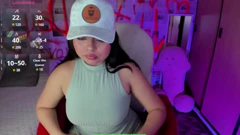 Snapshot of damn_that_booty chatting on February 2025 01:08:01 AM Criss online show from February 2025 01:08:01 AM