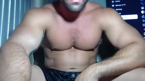 Clyde online show from May 2026 09:12:01 PM
