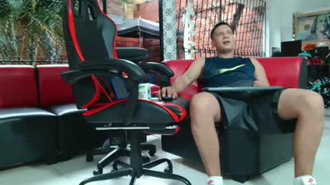 damyan_2003 online show from March 2025 09:43:01 PM