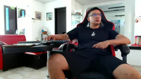 damyan_2003 online show from June 2026 07:07:02 PM