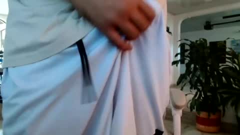 damyan_2003 online show from August 2026 03:36:01 PM