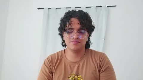 Snapshot of dan_blous chatting on February 2026 01:42:01 AM Diane Blosson online show from February 2026 01:42:01 AM