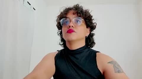 Snapshot of dan_blous chatting on February 2026 01:39:02 AM Diane Blosson online show from February 2026 01:39:02 AM