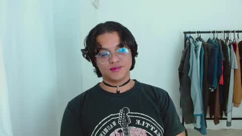 Diane Blosson online show from May 2026 12:39:02 AM