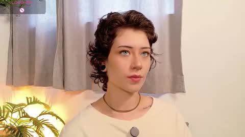 Bluemoon online show from November 2025 06:18:01 PM