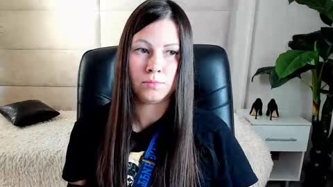 Dana Dom online show from October 2025 02:52:01 AM