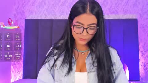 Dana online show from September 2025 07:46:02 PM