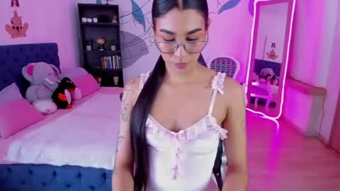 Snapshot of dana_paula chatting on July 2026 11:47:01 AM dana_paula online show from July 2026 11:47:01 AM
