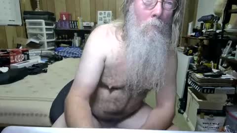 Snapshot of danagm chatting on December 2024 06:49:01 PM Dana online show from December 2024 06:49:01 PM