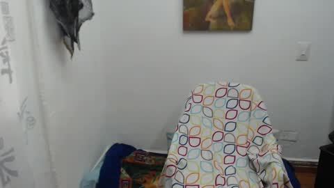 Snapshot of dancedaughter chatting on February 2026 03:42:02 PM Violet Ruby online show from February 2026 03:42:02 PM