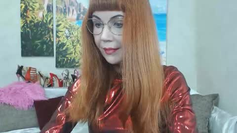 Danceglory online show from November 2025 05:45:02 AM