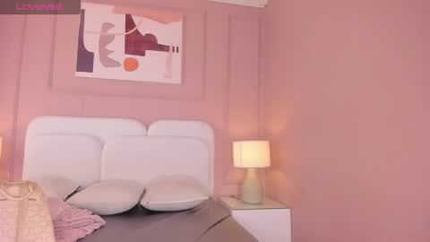 Snapshot of danee_19 chatting on December 2025 10:11:02 AM Daniela online show from December 2025 10:11:02 AM