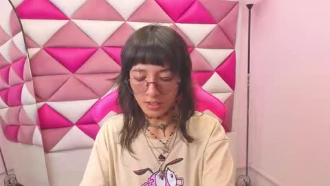 dani_dream online show from November 2025 02:08:01 PM