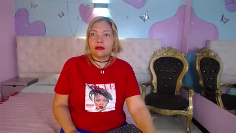 Snapshot of dani_queen_ chatting on February 2026 12:03:01 PM Dani Queen online show from February 2026 12:03:01 PM