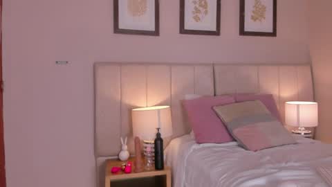 Hi I am Dani online show from May 2026 11:50:01 AM