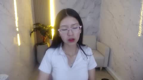 Snapshot of dani_tf chatting on February 2026 01:12:02 PM dani_tf online show from February 2026 01:12:02 PM