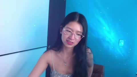 dani_tf online show from April 2026 01:40:01 PM