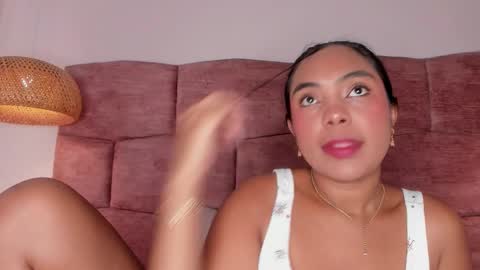 Snapshot of dani_velvet chatting on February 2026 02:19:02 AM online show from February 2026 02:19:02 AM