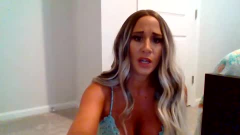 Snapshot of danibrass1 chatting on May 2026 02:35:02 PM DaniBrass1 online show from May 2026 02:35:02 PM