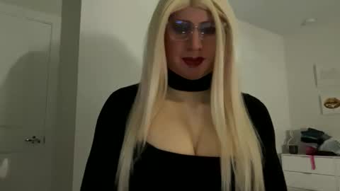 danicdgirl online show from February 2026 04:03:02 PM