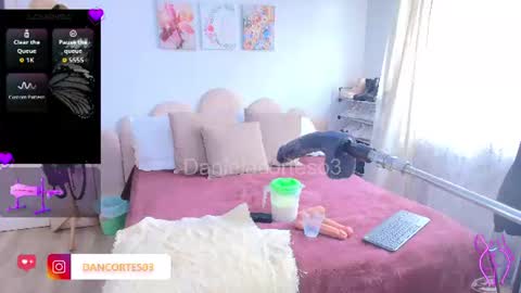 I think I will close this page please leave me a message if you want to know about me online show from July 2026 07:09:01 PM