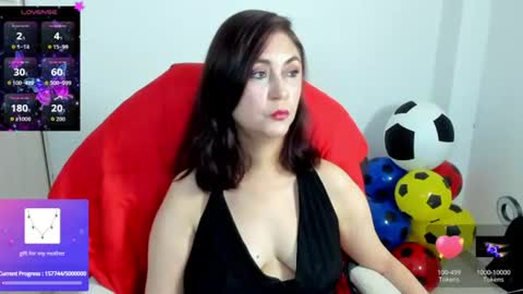 Snapshot of danielahot2 chatting on June 2026 06:51:02 AM Daniela online show from June 2026 06:51:02 AM