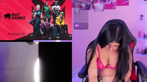Snapshot of danielamendez__ chatting on December 2024 01:27:02 PM Dani online show from December 2024 01:27:02 PM