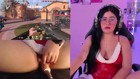 Snapshot of danielamendez__ chatting on December 2024 01:29:02 PM Dani online show from December 2024 01:29:02 PM