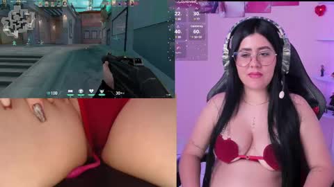 Snapshot of danielamendez__ chatting on February 2025 05:42:01 PM Dani online show from February 2025 05:42:01 PM