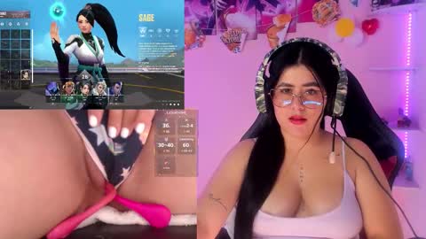 Snapshot of danielamendez__ chatting on October 2025 02:04:01 PM Dani online show from October 2025 02:04:01 PM