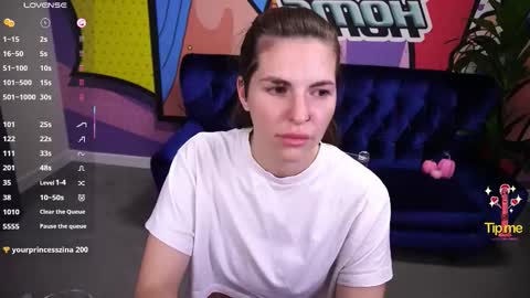 Snapshot of danielareign chatting on November 2025 05:58:02 PM danielareign online show from November 2025 05:58:02 PM