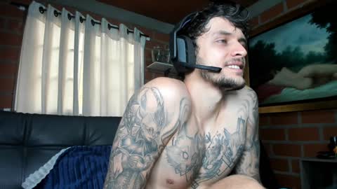 Daniele Bunny online show from December 2024 06:27:02 PM