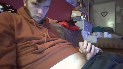 Snapshot of danieleverett42 chatting on September 2025 03:05:01 AM danieleverett42 online show from September 2025 03:05:01 AM