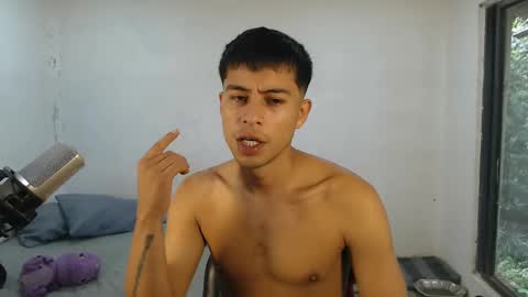 danielitopapii online show from November 2025 01:55:02 PM