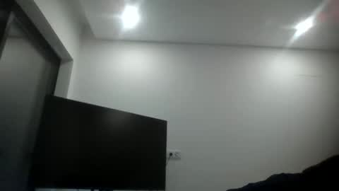 danievio21 online show from May 2026 01:17:02 PM