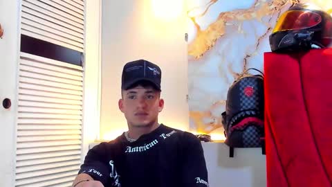 Snapshot of danii_scot chatting on December 2025 05:03:02 AM Dani online show from December 2025 05:03:02 AM