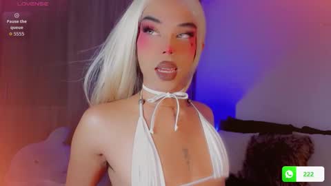 DANNI LEE online show from January 2026 06:54:01 PM